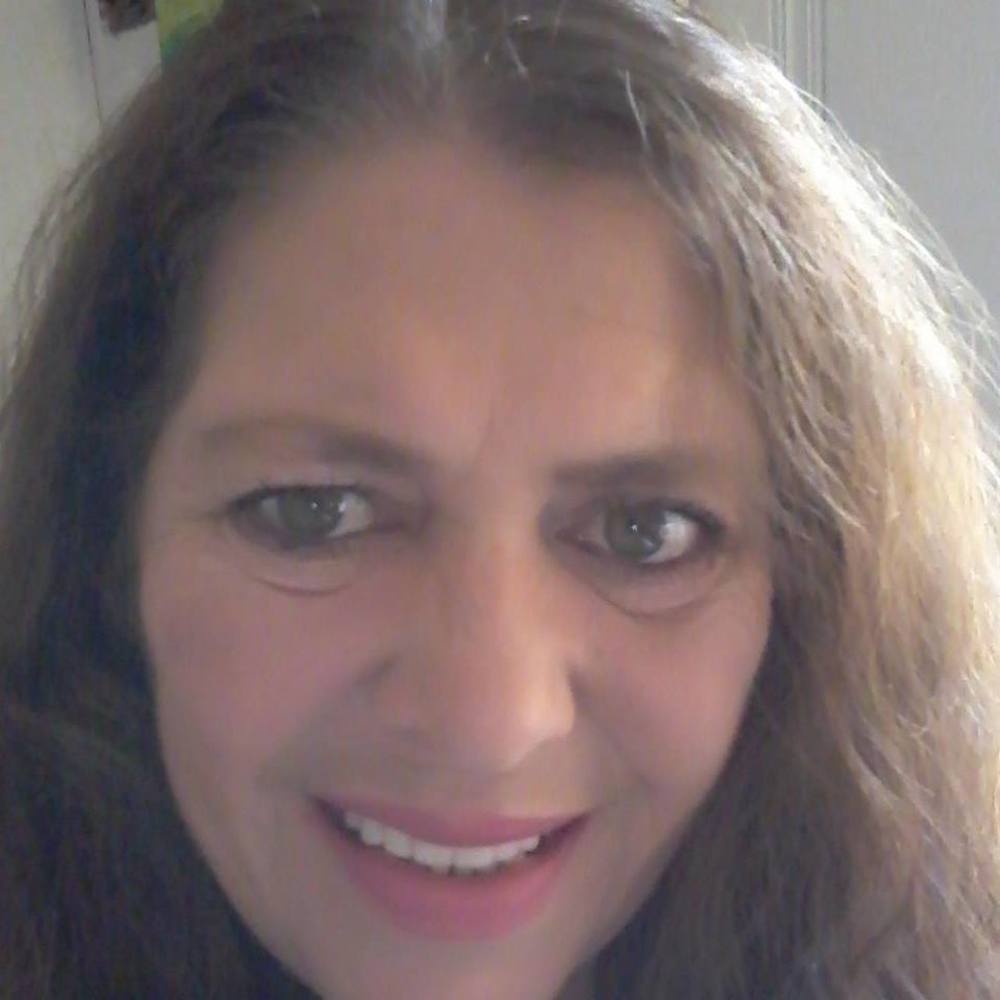 Meet your Posher, Cindy forrest